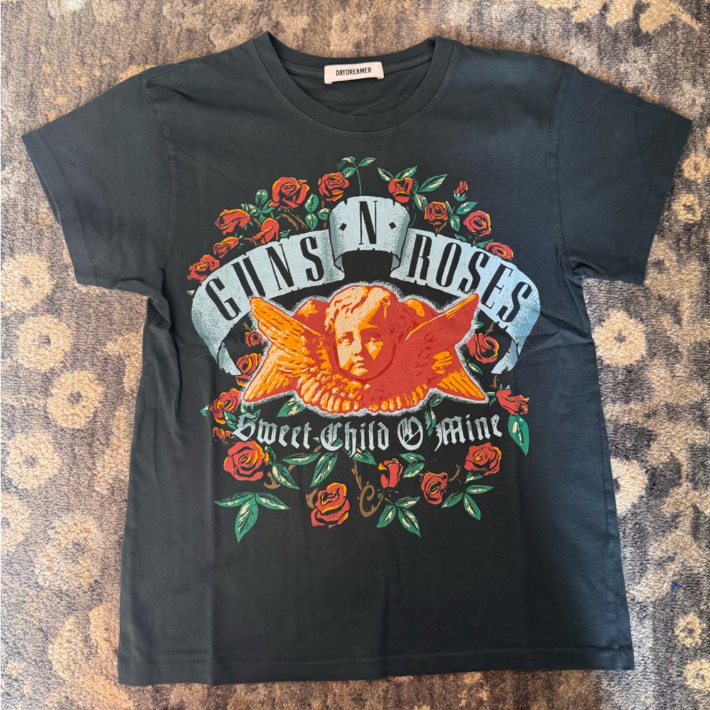 Daydreamer Guns n Roses Women’s Black T-Shirt